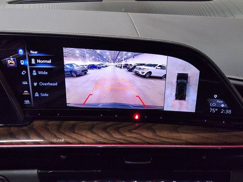 Used 2024 Cadillac Escalade Sport Platinum image 39