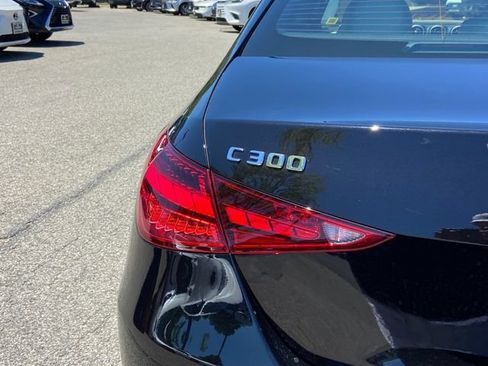 Used 2023 Mercedes-Benz C 300 4MATIC Sedan image 33