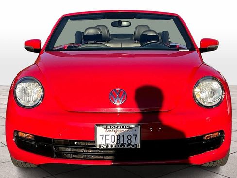 Used 2014 Volkswagen Beetle 2.5 image 3