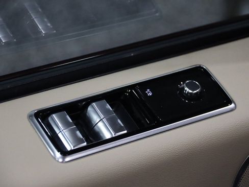 Used 2019 Land Rover Range Rover HSE image 71