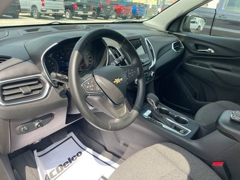 Used 2024 Chevrolet Equinox LT w/ LPO, Floor Liner Package FWD image 16