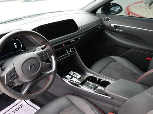 Used 2021 Hyundai Sonata SEL Plus w/ Tech Package image 21