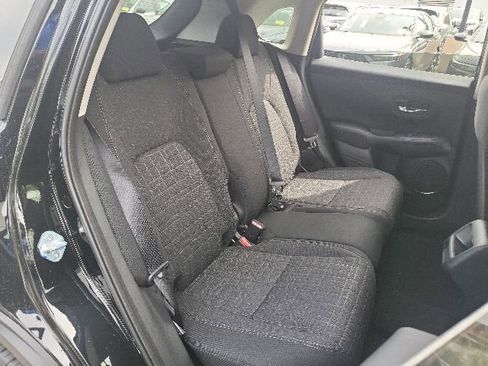 New 2026 Honda HR-V LX image 10