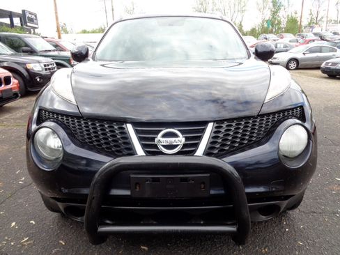 Used 2013 Nissan Juke S image 2