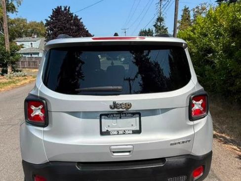 Used 2020 Jeep Renegade Sport w/ Sport Appearance Group FWD image 15
