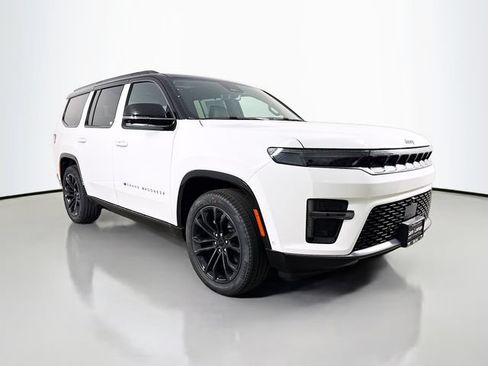 New 2026 Jeep Grand Wagoneer Summit AWD/4WD image 1