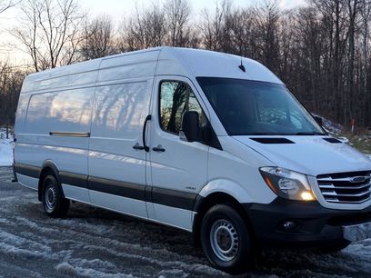 Used 2014 Freightliner Sprinter 2500