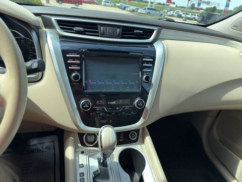 Used 2017 Nissan Murano SL FWD image 16