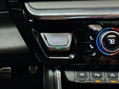 Used 2024 GMC Sierra 1500 Denali Ultimate image 50