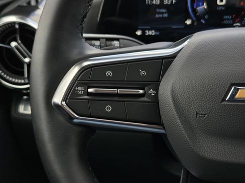 Used 2026 Chevrolet Equinox LT FWD image 18