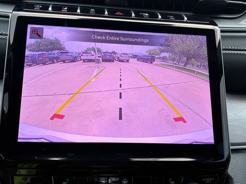 New 2025 Jeep Grand Cherokee Limited w/ Black Appearance Package RWD image 10