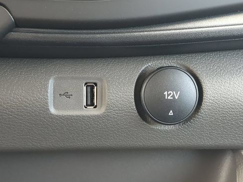 New 2026 Ford Transit 150 Low Roof RWD image 18