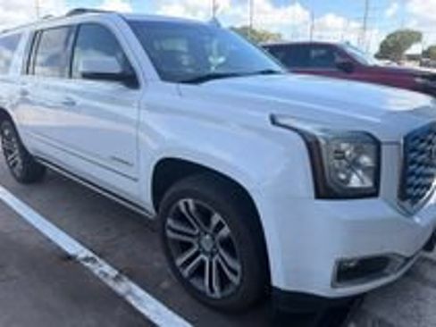 Used 2018 GMC Yukon XL Denali w/ Denali Ultimate Package AWD/4WD image 1