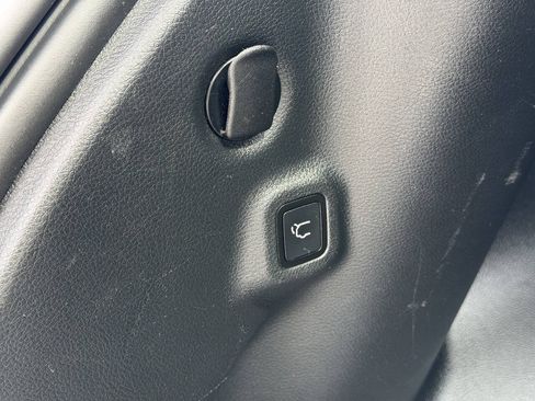 Used 2021 Jeep Compass Latitude AWD/4WD image 24
