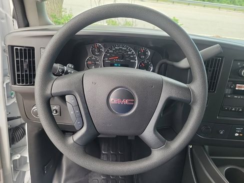 New 2025 GMC Savana 3500 w/ Power Convenience Package image 18