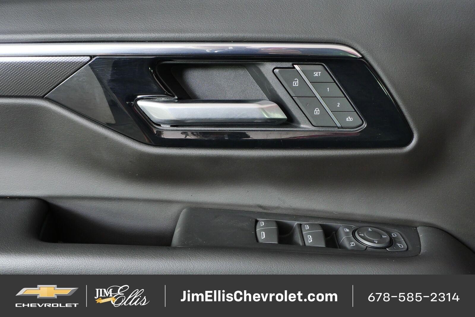 Used 2025 Chevrolet Tahoe RST w/ Comfort Package AWD/4WD image 6