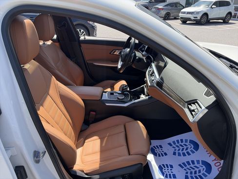 Used 2020 BMW 330i xDrive Sedan w/ Convenience Package image 16
