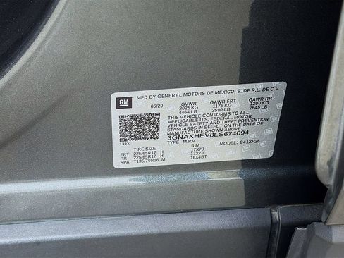 Used 2020 Chevrolet Equinox LS FWD image 35