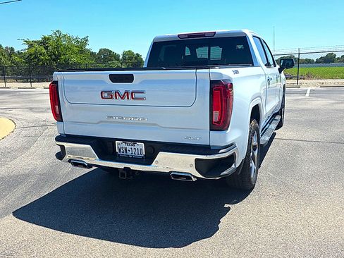 Used 2026 GMC Sierra 1500 SLT AWD/4WD image 8