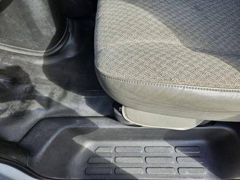 Used 2020 Chevrolet Express 3500 LS image 14