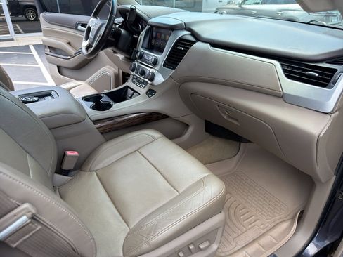 Used 2015 GMC Yukon SLT w/ Open Road Package AWD/4WD image 19