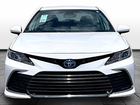 Used 2021 Toyota Camry LE w/ Protection Package (Q2) (TMS) FWD image 3
