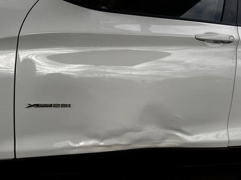 Used 2012 BMW X3 xDrive28i image 11