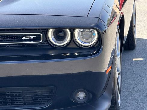 Used 2022 Dodge Challenger GT RWD image 37