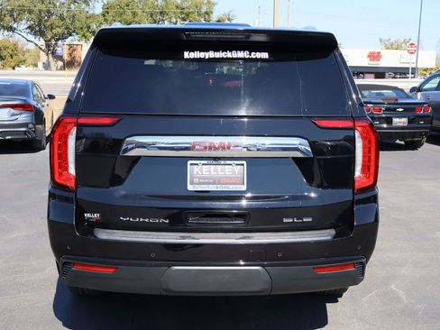 Used 2023 GMC Yukon SLE image 7