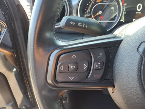 Used 2022 Jeep Wrangler Unlimited Sport AWD/4WD image 26
