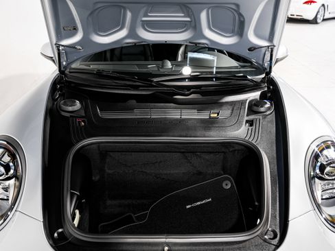 Used 2014 Porsche 911 Carrera S image 41