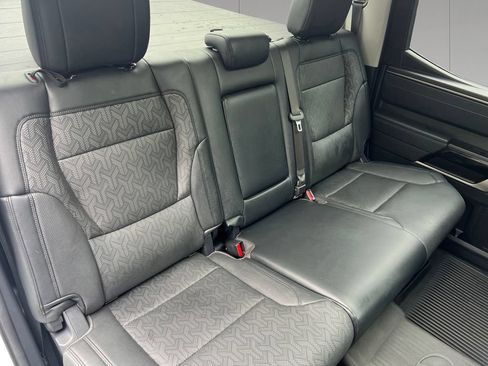 Used 2023 Toyota Tundra Limited AWD/4WD image 18