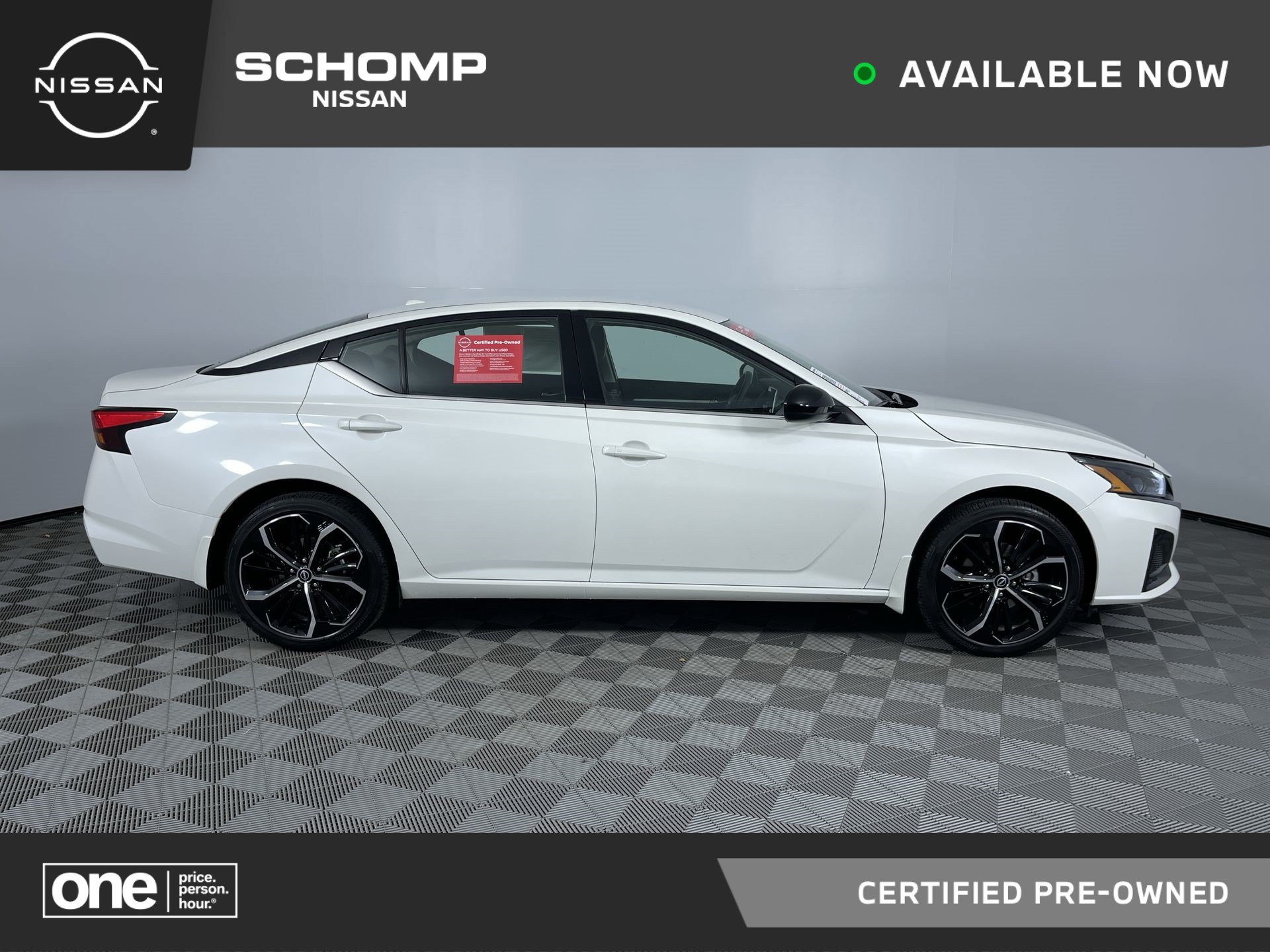 Certified 2025 Nissan Altima 2.5 SR AWD/4WD image 1