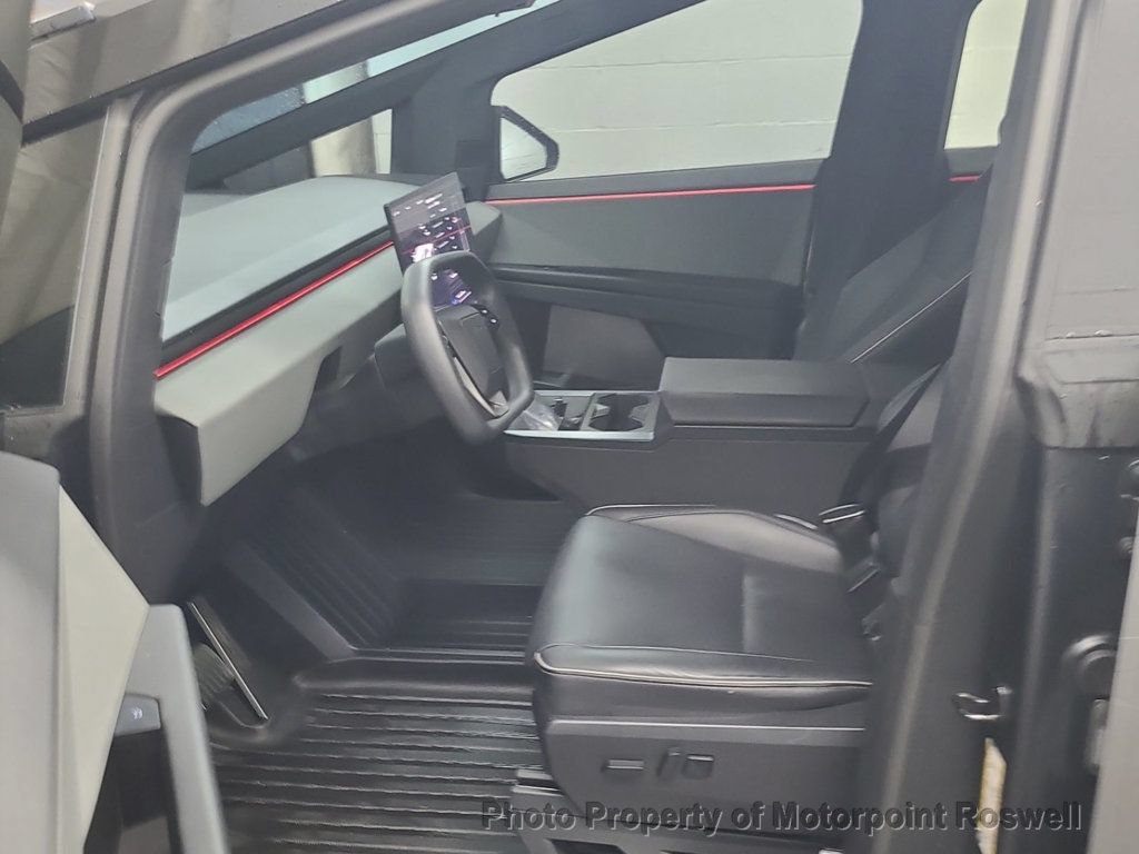 Used 2024 Tesla Cybertruck AWD Crew Cab image 2