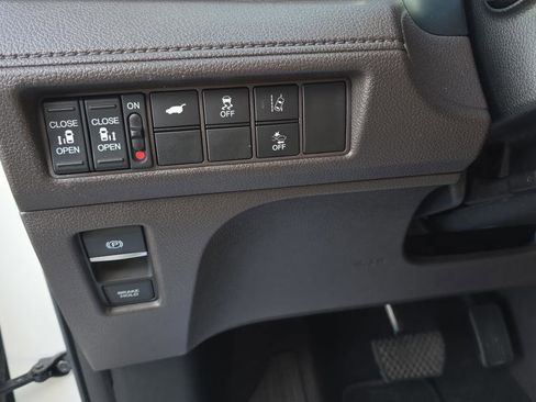 Used 2020 Honda Odyssey EX-L image 21