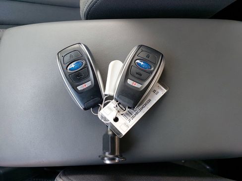 Used 2025 Subaru Crosstrek 2.0i Premium w/ Crosstrek Mirror Package image 36