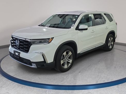 Certified 2025 Honda Pilot EX-L image 1