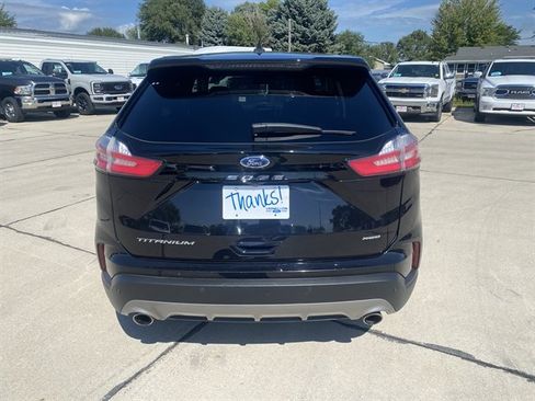 Certified 2022 Ford Edge Titanium image 6