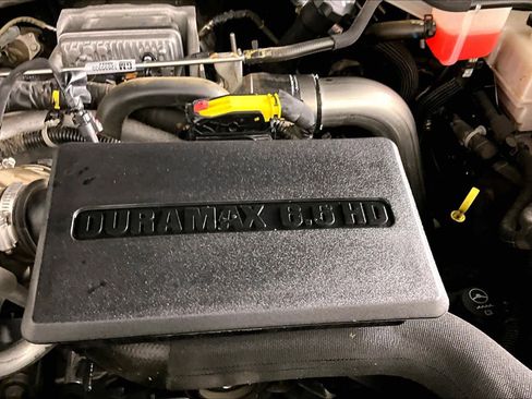 Used 2023 Chevrolet Silverado 2500 High Country w/ Z71 Off-Road Package AWD/4WD image 32