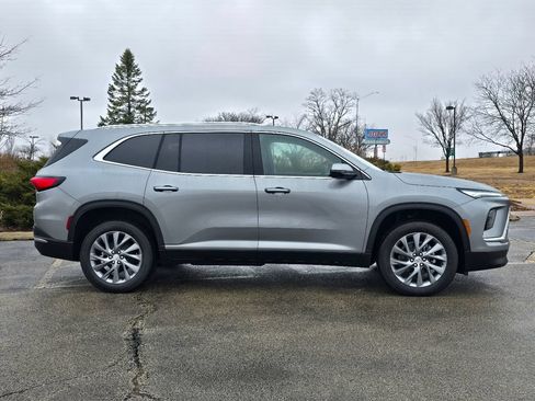 New 2026 Buick Enclave Preferred w/ Power Package AWD/4WD image 11