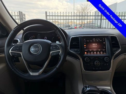 Used 2015 Jeep Grand Cherokee Overland image 8