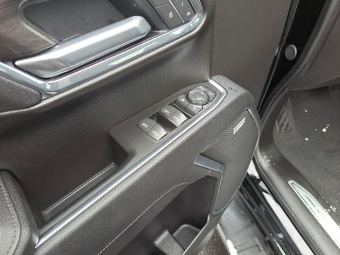 Certified 2025 Chevrolet Silverado 1500 LTZ w/ Technology Package image 14