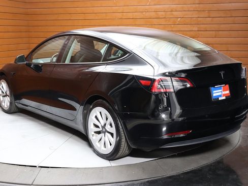Used 2023 Tesla Model 3 Standard Range image 10