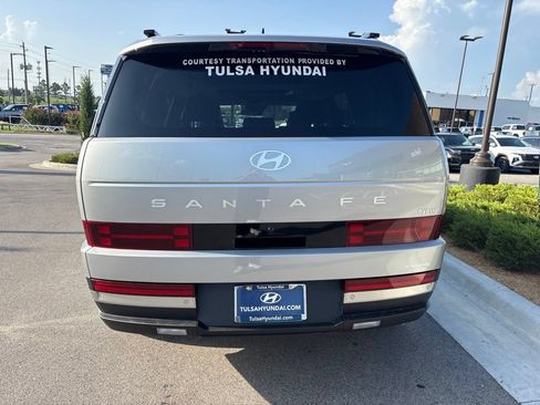 Certified 2025 Hyundai Santa Fe Limited FWD image 17