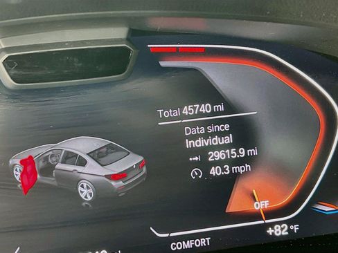 Used 2021 BMW 530i xDrive w/ Premium Package AWD/4WD image 13