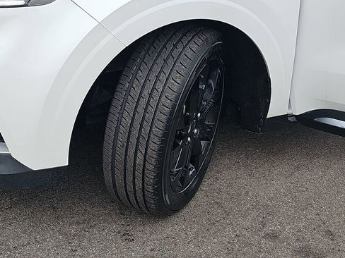 Used 2022 Kia Carnival SX FWD image 37