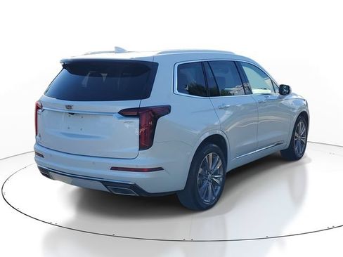 Certified 2024 Cadillac XT6 Premium Luxury w/ LPO, Floor Liner Package AWD/4WD image 4