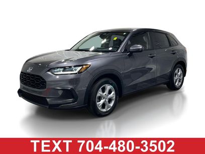 Used 2025 Honda HR-V LX