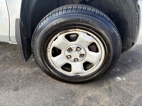 Used 2007 Honda Ridgeline RT image 4