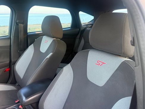 Used 2014 Ford Focus ST image 27